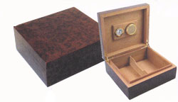 Poplar Burl Cigar Humidor with 50 Cigar Capacity